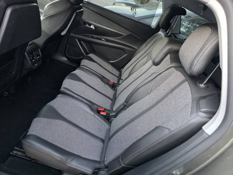 PEUGEOT 5008 II 1.5 BLUE HDI 130 Allure Business. BV6. 7Places. Révisé et Garanti 12 Mois
