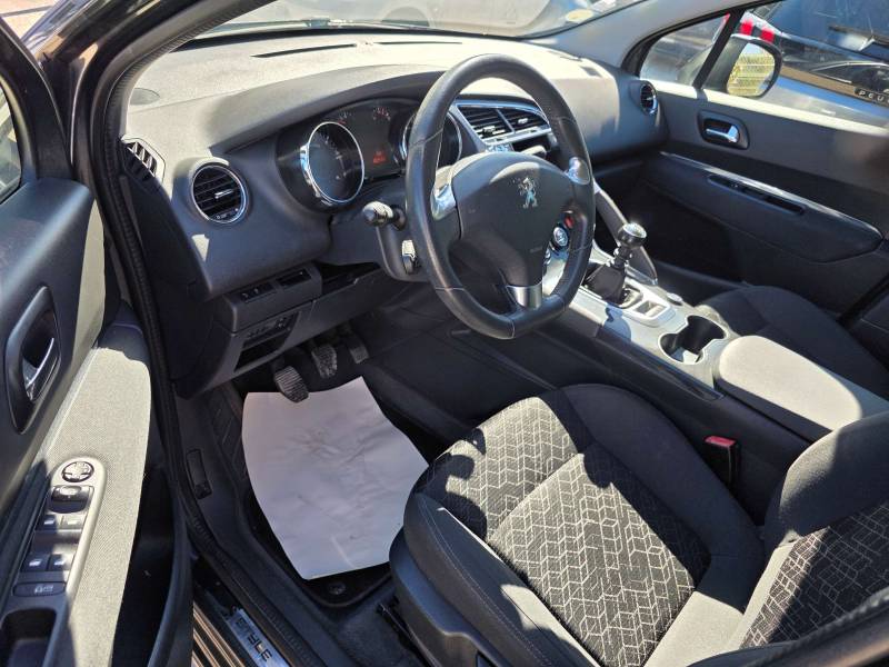 3008 I Ph2 1.6 HDI 115 Style BV6. Révisé et Garanti 12 mois à CAVAILLON APT