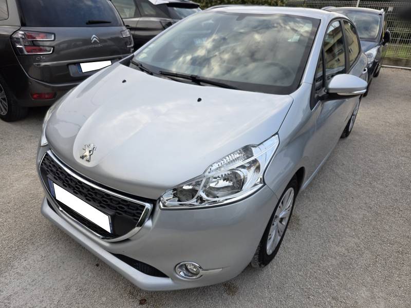 208 1.6 HDI 92 Active. 5p. Révisée et Garantie 12 Mois à AVIGNON