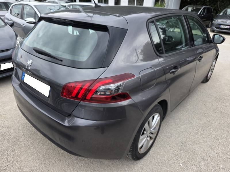 PEUGEOT 308 II Phase2 1.5 Blue HDi 130 Allure Business EAT8. 5p à NIMES ALES ARLES