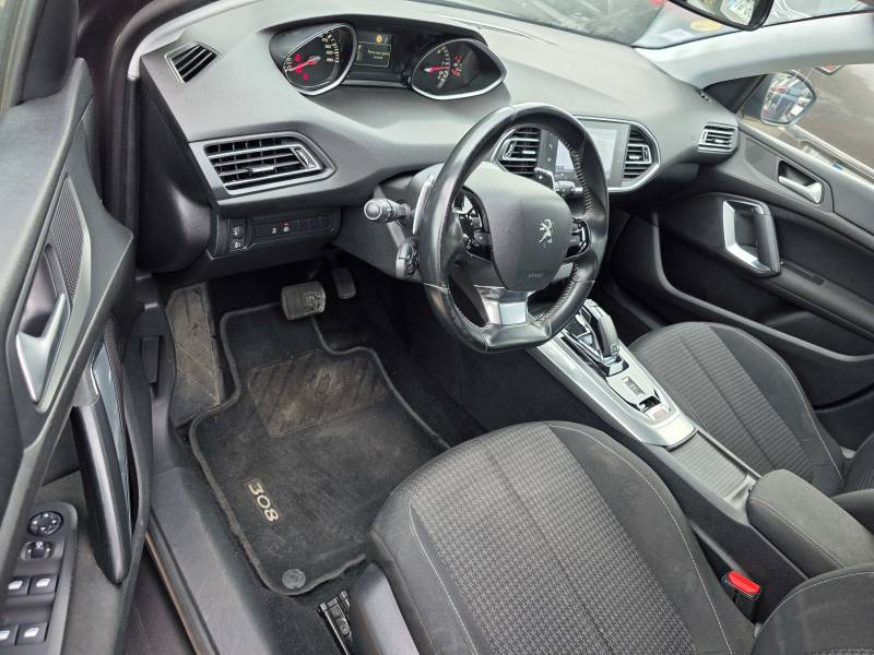 PEUGEOT 308 II Phase2 1.5 Blue HDi 130 Allure Business EAT8. 5p à  BOLLENE MONTELIMAR