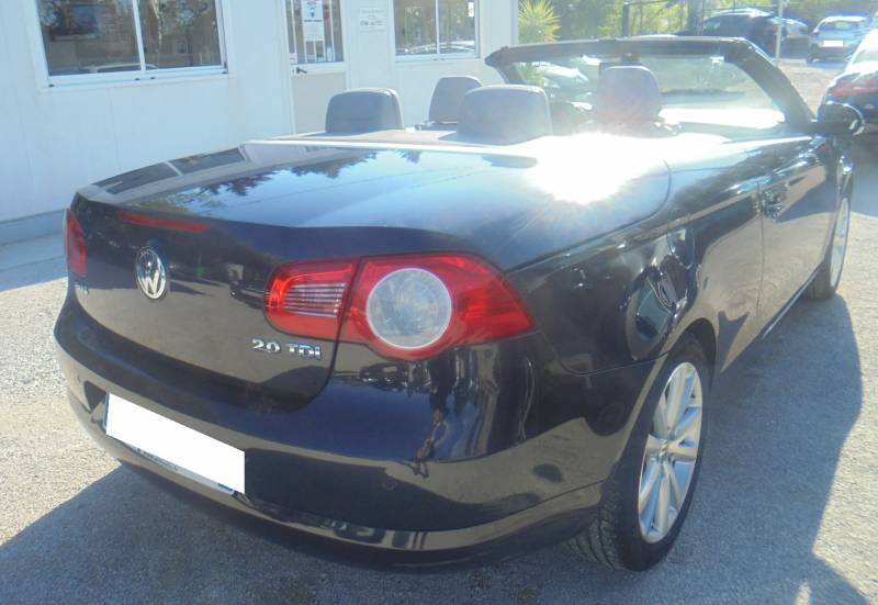 Voiture d’occasion VOLKSWAGEN EOS CC 2.0 TDI 140 Carat/Toit ouvrant pano/BV6 - Gtie 12 mois NIMES