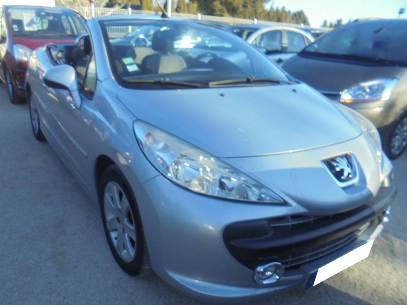 Voiture d’occasion PEUGEOT 207 CC 1.6 HDI 110 Sport - Garantie 12 mois TARASCON