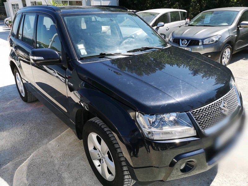 CPM AUTO Discount automobile : SUZUKI Grand VITARA 1.9 DDIS 129 GLX 4x4 4 roues motrices noir révisé et garanti 12 mois à ORANGE