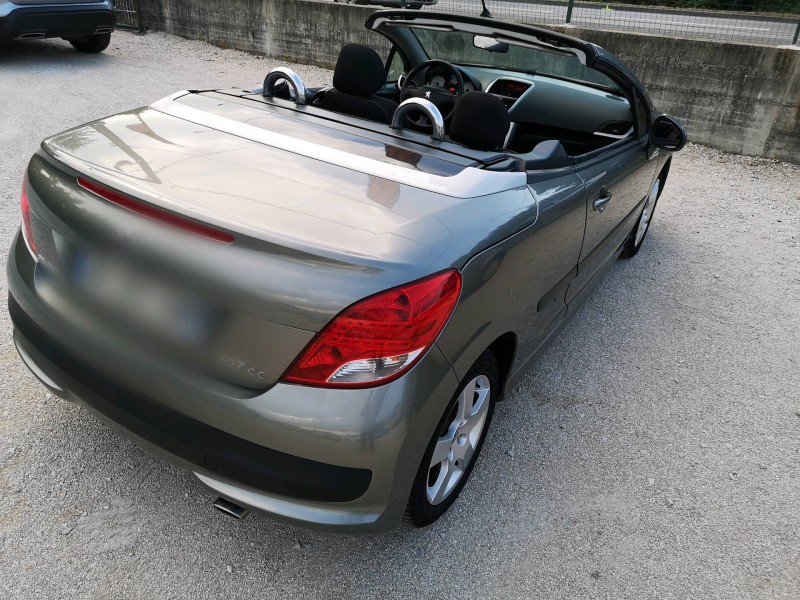 CPM AUTO Discount: PEUGEOT 207 CC ph2 1.6 HDI 112 Sport Pack/BV6 -Révisée et Garantie 12 mois à CARPENTRAS