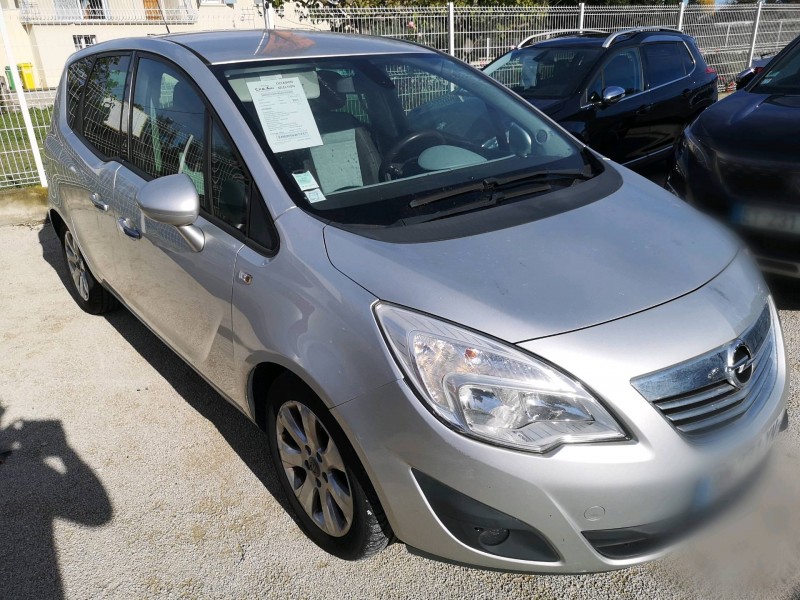 Le Discount CPM AUTO: petit SUV compact OPEL MERIVA 1.7 CDTI 130 Innovation BV6 Garantie 12 mois à ORANGE