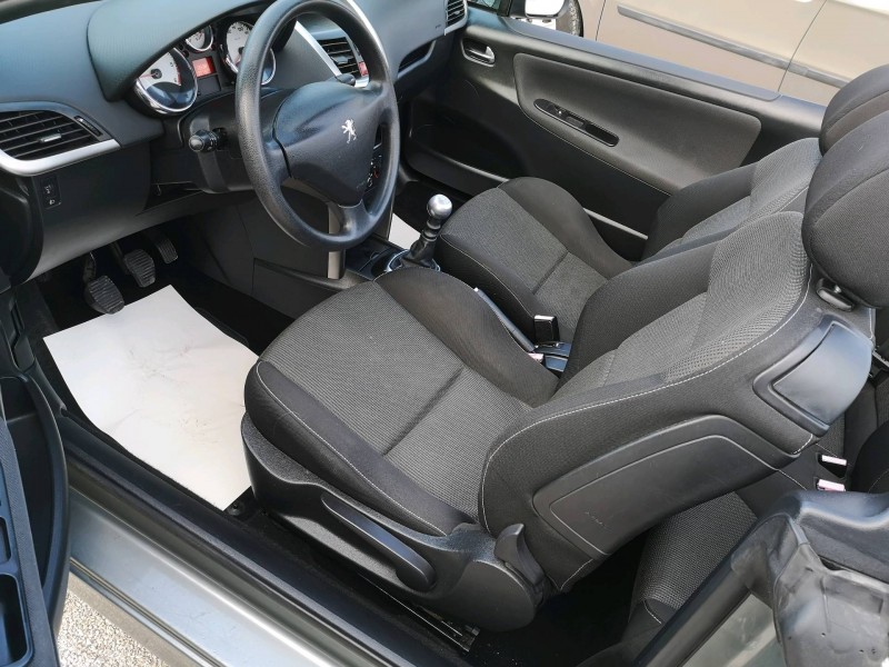 CPM AUTO Discount: PEUGEOT 207 CC ph2 1.6 HDI 112 Sport Pack/BV6 -Révisée et Garantie 12 mois à CAVAILLON