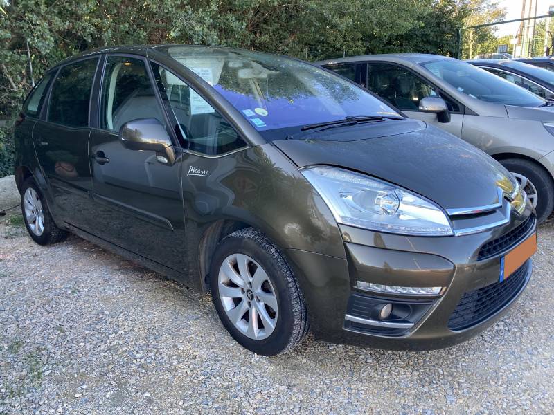 CPM AUTO, votre partenaire de confiance pour l’achat de voitures d’occasion de qualité à :  ORANGE