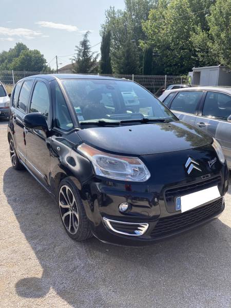 Voiture d’occasion CITROËN C3 PICASSO 1.6 HDI 90 Confort. 5p.  Avec  et Régulateur + Limiteur de vitesse ainsi que Climatisation. Garantie 12 Mois.