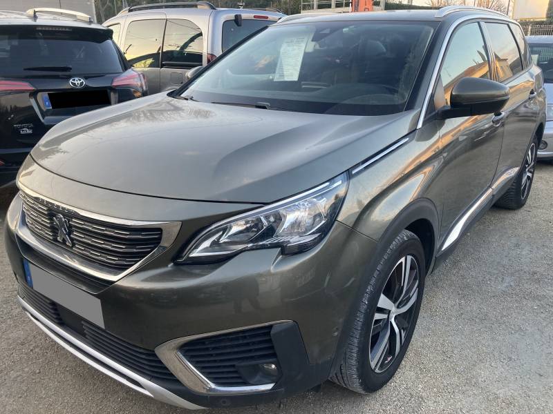 CPM AUTO, votre partenaire de confiance pour l’achat de voitures d’occasion de qualité à : TARASCON