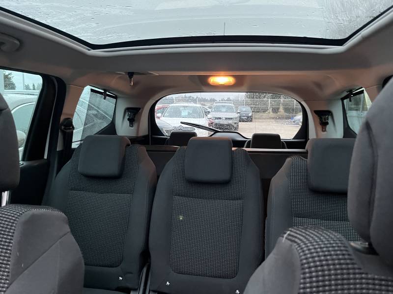 CPM AUTO, votre partenaire de confiance pour l’achat de voitures d’occasion de qualité à :  ARLES