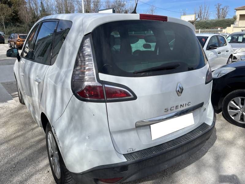 régulateur et limiteur de vitesse pour plus de sécurité. Proche d' AIX EN PROVENCE