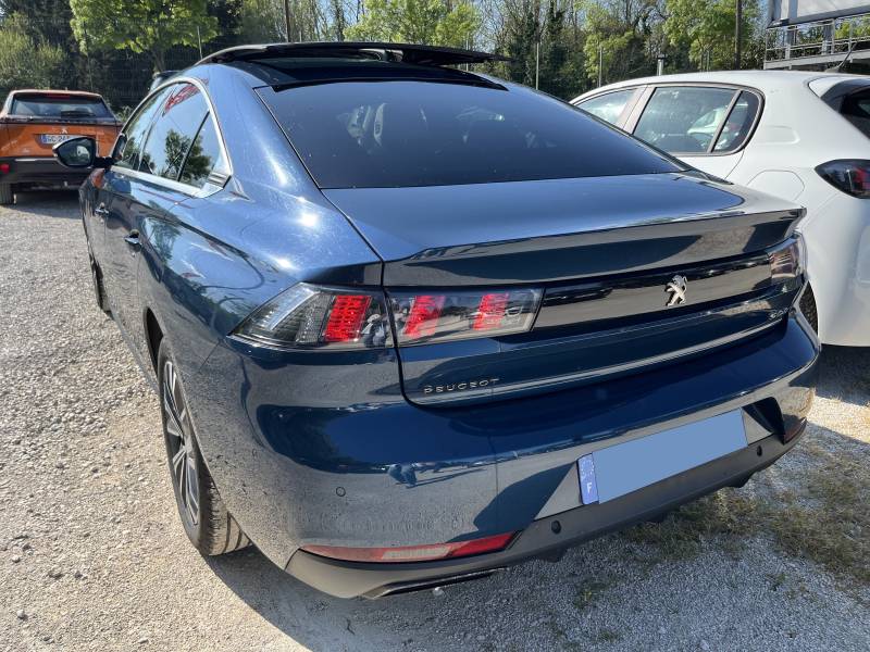 Voiture d’occasion PEUGEOT 508 II 1.5 HDI 130 Allure.BV6. 5p. avec Toit Ouvrant Panoramique et Radars AV +AR + Caméra ainsi que Sièges Semi-Cuir Gris Clair. Garantie 12 Mois.