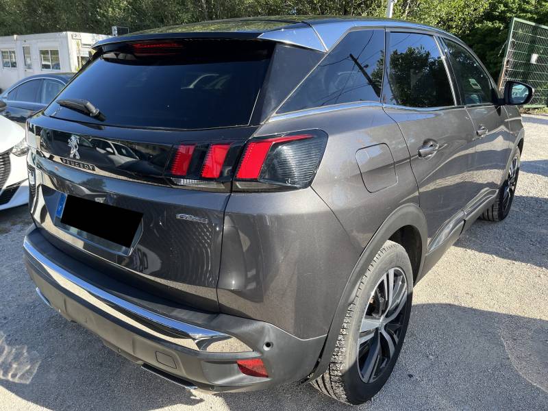 Voiture d’occasion PEUGEOT 3008 II 1.5 BLUE HDI 130 GT Line BV6. 5p. avec GPS Europe Tactile et Radars AV + AR ainsi que Sièges Semi Cuir + caméra de recul. Garantie 12 Mois.