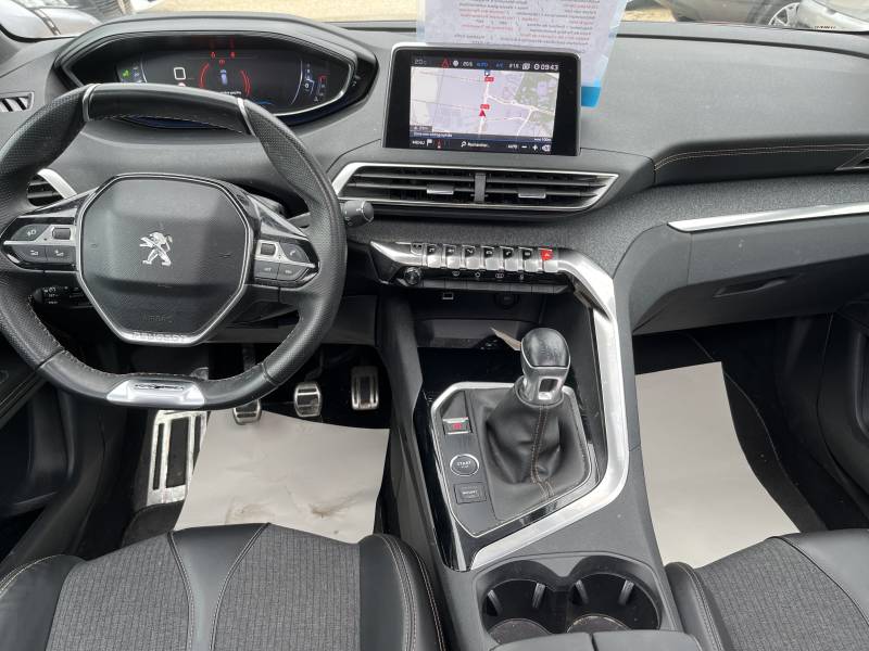 cette PEUGEOT 3008 GT Line totalise 138.350 km d’origine garantis et est en parfait état de fonctionnement, tant au niveau mécanique qu’esthétique. A ARLES
