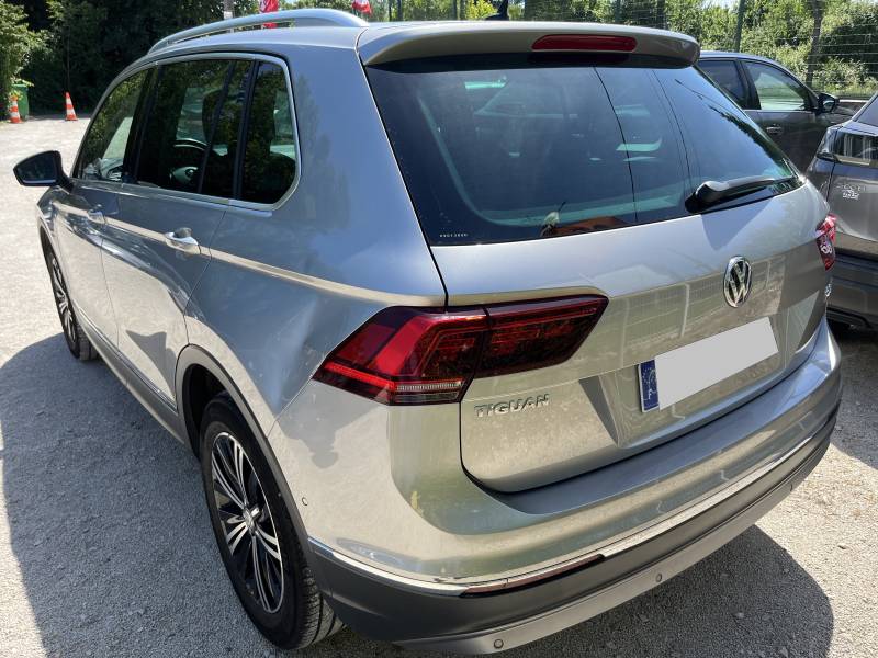 SUV diesel se distingue par son moteur 2.0 TDI 150 ch, une boîte manuelle 6 vitesses, et une transmission 4X4, parfaite pour la route comme pour les escapades. A NIMES