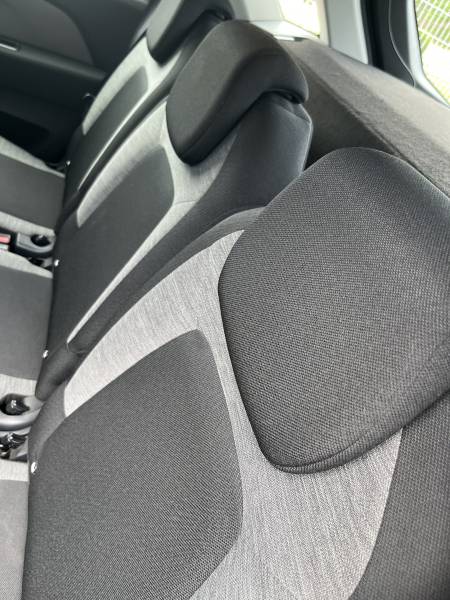 Voiture d’occasion C4 PICASSO II 1.6 HDI 120 Business Class. BV6. 5p. avec GPS Europe tactile et radars de recul ainsi que Crochet d’Attelage AR. Garantie 12 Mois.