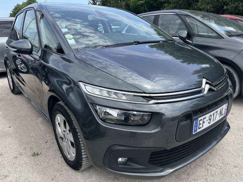 C4 PICASSO II 1.6 HDI 120 Business Class. BV6. 5p. avec GPS Europe tactile et radars de recul ainsi que Crochet d’Attelage AR, une voiture d’occasion à Avignon.