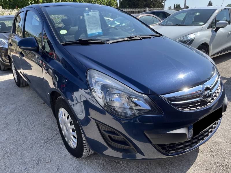 Voiture d’occasion OPEL CORSA 1.3 CDTI 75 Graphite. 5p. avec climatisation et Radio CD MP3. Garantie 12 Mois.