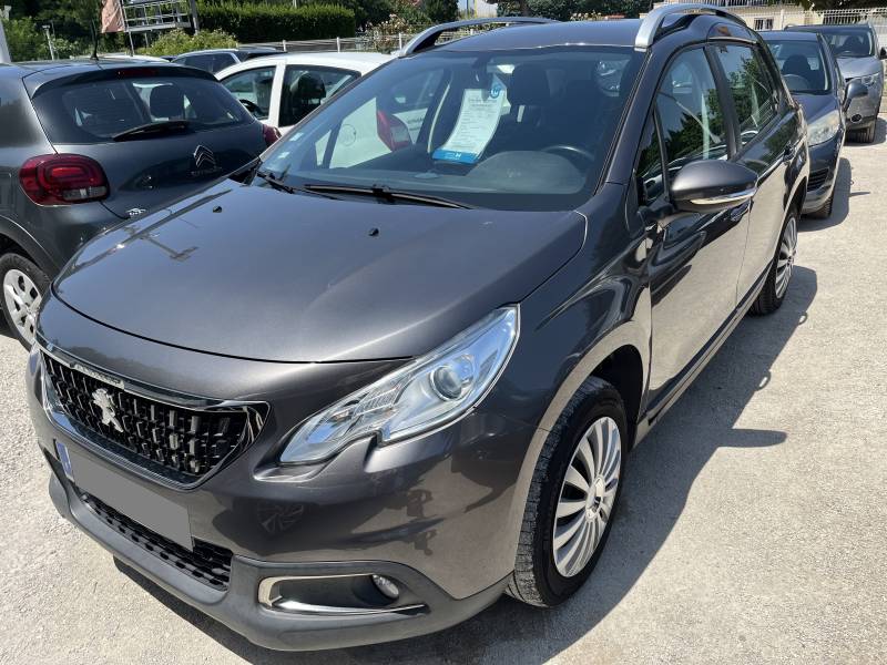 Voiture d’occasion PEUGEOT 2008 I Ph2 1.6 Blue HDI 100 Active. 5p.  Avec Climatisation et Régulateur + Limiteur de vitesse. Garantie 12 Mois.