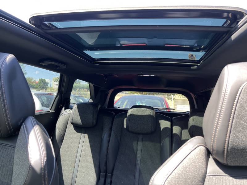 Voiture d’occasion PEUGEOT 5008 II 1.5 BLUE HDI 130 GT Line. BV6. 7P. Avec GPS Europe tactile et Toit Ouvrant Panoramique ainsi que Radars AV+ AR + Caméra. Garantie 12 Mois.