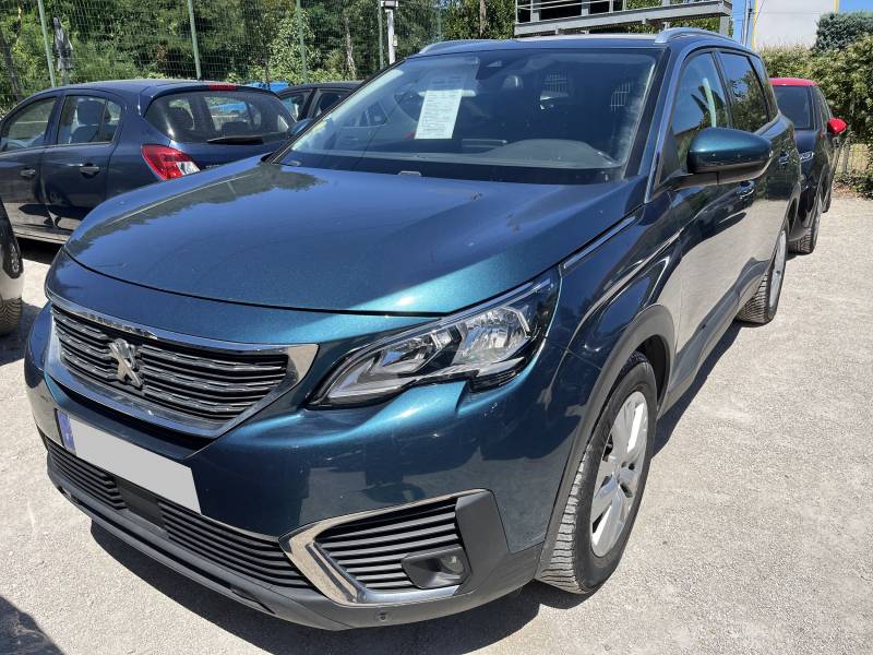 Voiture d’occasion PEUGEOT 5008 II 1.5 Blue HDI 130 Active Business. 7P. BV6.  Avec GPS Europe tactile et régulateur et limiteur de vitesse ainsi que radar AV + AR. Garantie 12 Mois.