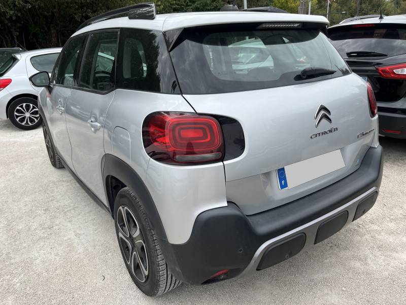 Avec seulement 97 870 km d’origine garantis, elle conserve un excellent état mécanique et esthétique. A VALENCE