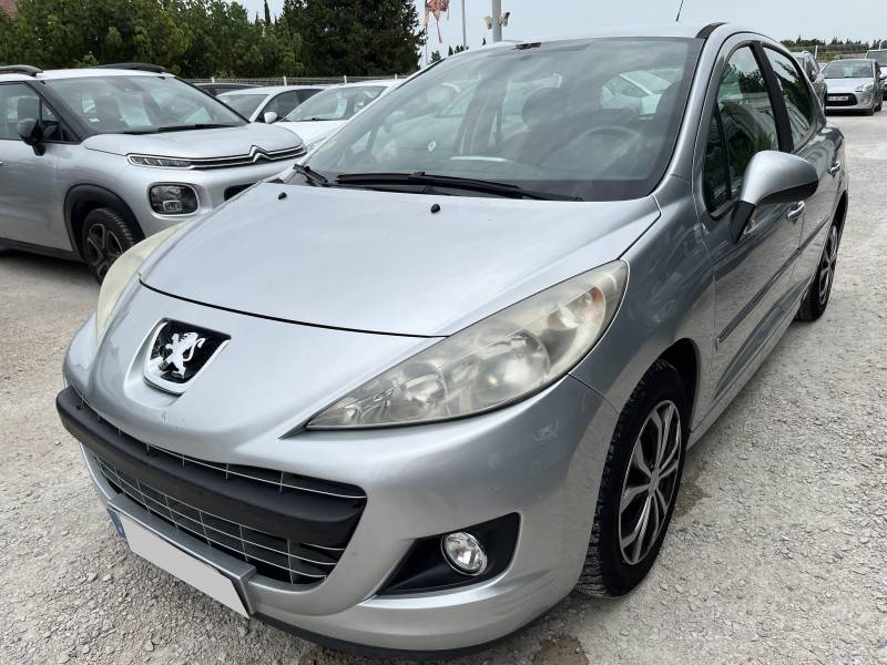 Cette voiture d’occasion PEUGEOT 207 à Avignon est un exemple parfait de notre exigence qualité/prix. A MONTEUX