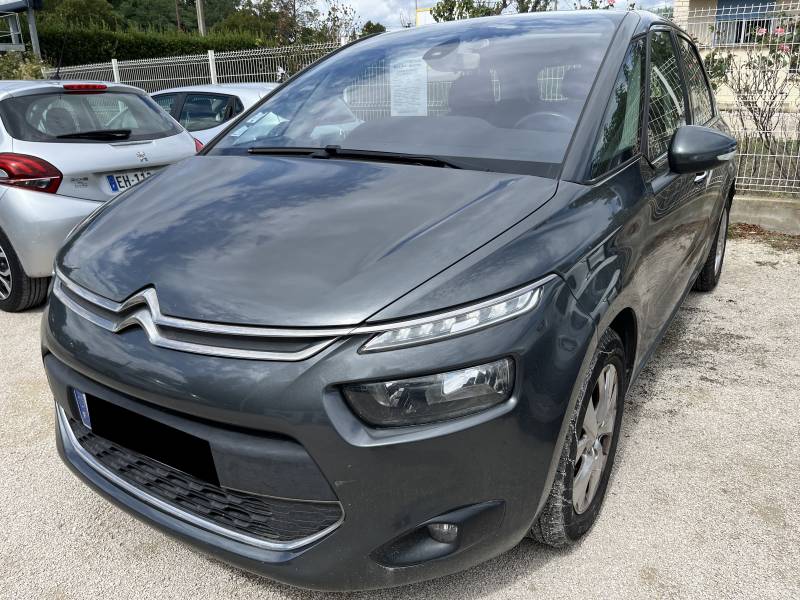 Voiture d’occasion CITROEN C4 PICASSO II 1.6 e-HDI 115 Intensive. 5p. Avec GPS Europe Ecran tactile et Radars de Recul + Caméra ainsi que Régulateur et limiteur de vitesse. Garantie 12 Mois.