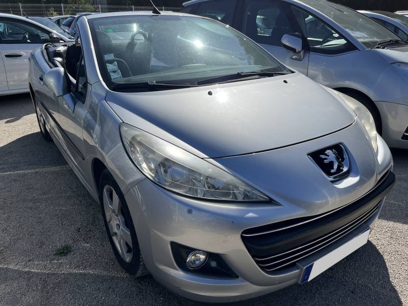PEUGEOT 207 CC Ph2 1.6 HDI 112 Sport Pack. BV6 Révisée et Garantie 12 mois