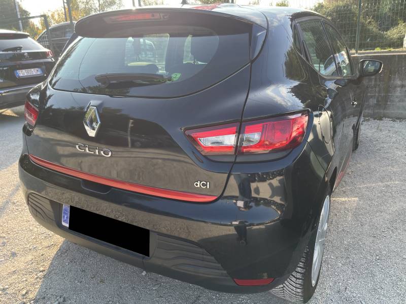 En première main, cette voiture d’occasion à Avignon affiche 150 740 km d’origine garantis et bénéficie d’une garantie de 12 mois, gage de sérénité pour votre achat. A ORANGE