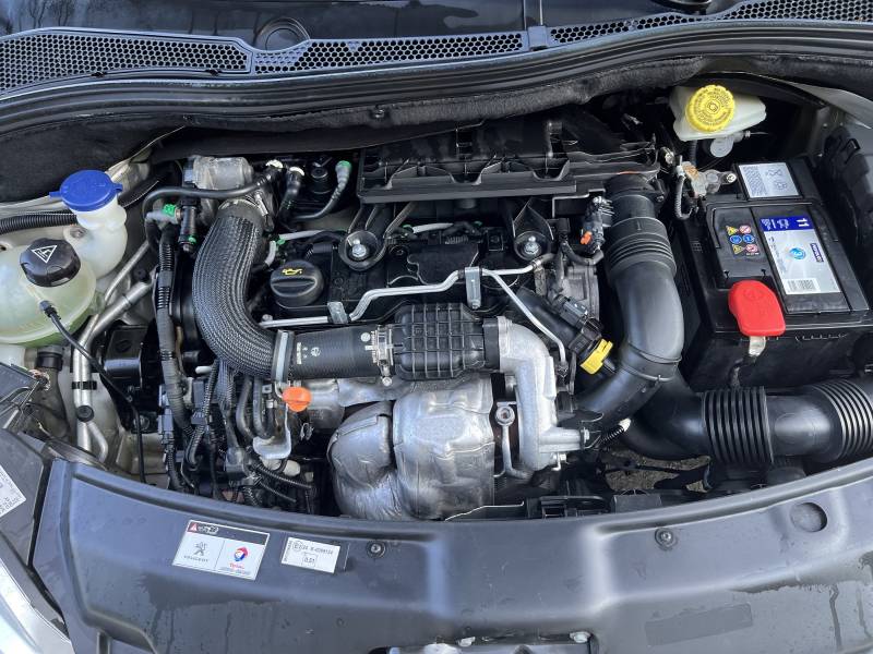 vente de voiture d’occasion à Avignon, cette citadine associe élégance, confort et sobriété.