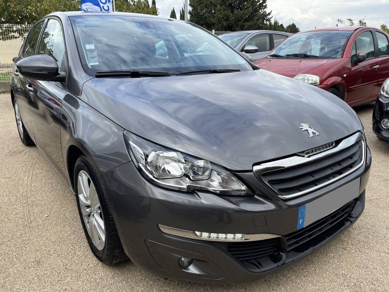 Voiture d’occasion PEUGEOT 308 II 1.6 Blue HDi 120 Active Business. BV6. 5p. avec GPS Europe tactile et régulateur + Limiteur de vitesse ainsi que Radars de Recul. Garantie 12 Mois.