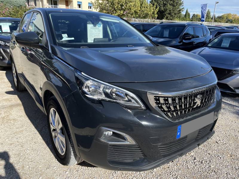 PEUGEOT 3008 d’occasion est idéal pour vos trajets quotidiens comme pour vos escapades dans le Vaucluse ou au-delà.
