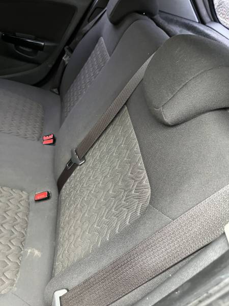 Voiture d’occasion OPEL CORSA D Ph2  1.3 CDTI 75 Essentia 5p. Avec climatisation et Crochet d’Attelage AR ainsi que Régulateur de Vitesse. Garantie 12 Mois.