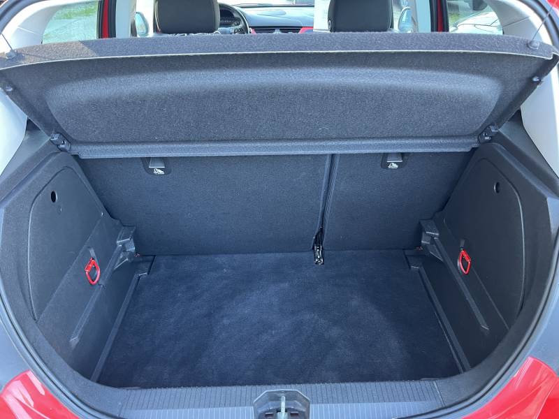 Voiture d’occasion OPEL CORSA 1.3 CDTI 95 Ecoflex Color Edition. 5p. avec climatisation et Régulateur + Limiteur de vitesse ainsi que Ecran Tactile. Garantie 12 Mois.