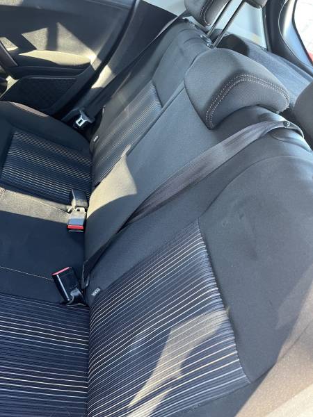 Voiture d’occasion PEUGEOT 208 1.6 e-HDI 92 Urban Soul. 5p. 1ère Main. Avec climatisation et régulateur de vitesse ainsi que Radar de Recul. Garantie 12 Mois.