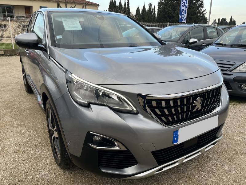 Voiture d’occasion PEUGEOT 3008 II 1.5 BLUE HDI 130 Allure Business. BV6. 5p. avec GPS Europe Tactile et Radars AV + AR + Caméra de Recul ainsi que CarPlay. Garantie 12 Mois.