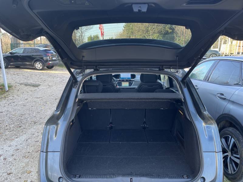 Voiture d’occasion CITROËN C4 PICASSO II 1.6 e-HDI 115 Exclusive. BV6. 5p. Avec caméra de recul et Radars AV + AR ainsi Siège Semi-CUIR Chauffants + Massant. Garantie 12 Mois.