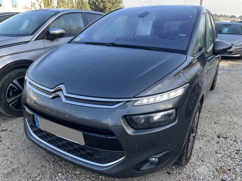 Voiture d’occasion CITROËN C4 PICASSO II 1.6 e-HDI 115 Exclusive. BV6. 5p. Avec caméra de recul et Radars AV + AR ainsi Siège Semi-CUIR Chauffants + Massant. Garantie 12 Mois.