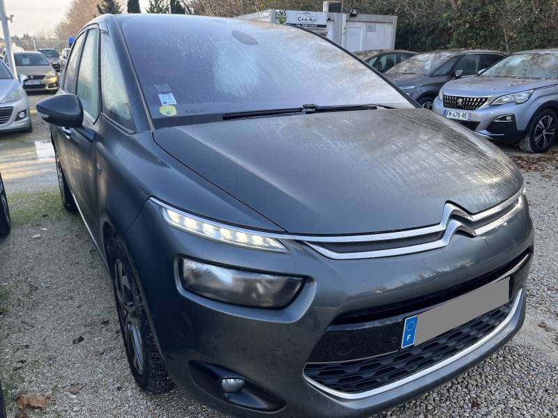 Voiture d’occasion CITROËN C4 PICASSO II 1.6 e-HDI 115 Exclusive. BV6. 5p. Avec caméra de recul et Radars AV + AR ainsi Siège Semi-CUIR Chauffants + Massant. Garantie 12 Mois.
