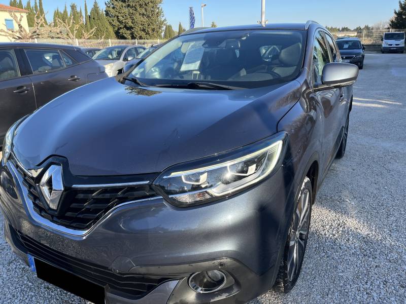 Voiture d’occasion RENAULT KADJAR 1.6 DCI 130 Intens. BV6. 5p. avec Radars AV et AR et Caméra AR ainsi que Crochet d’Attelage.