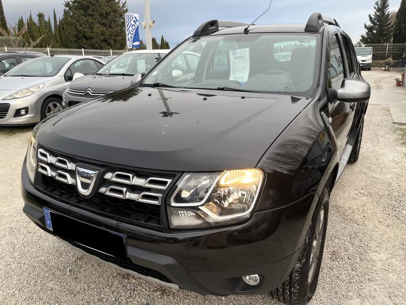 Son design robuste, sa finition Prestige et ses équipements comme le GPS Europe tactile, le radar de recul et le crochet d’attelage arrière. A ARLES