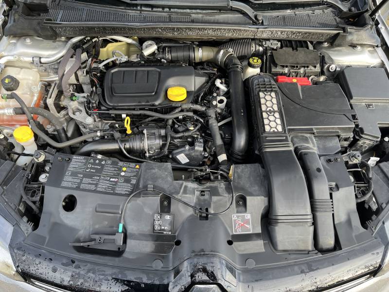 oiture d’occasion RENAULT MEGANE IV 1.6 DCI 130 Intens. BV6. 5p. A ARLES