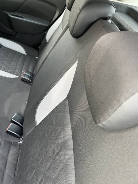 Voiture d’occasion DACIA SANDERO STEPWAY II 1.5 DCI 90 Prestige. 5p. avec climatisation et Régulateur et Limiteur de vitesse ainsi que Radars de Recul. Garantie 12 Mois.
