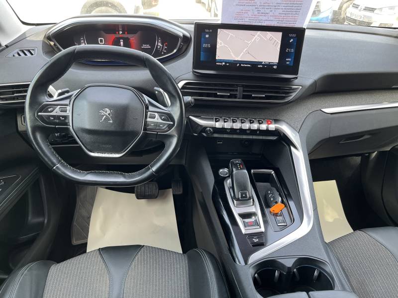  Sa motorisation 1.5 BLUE HDI 130 Diesel offre un bon équilibre entre performance et consommation, avec 7 CV fiscaux et des émissions de 142 g/km de CO² (Crit’Air 2). A ARLES