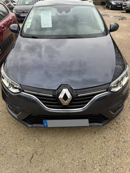 Voiture d’occasion RENAULT MEGANE IV 1.5 DCI 110 Business BV6. 5p. Avec GPS Europe Tactile et Crochet d’Attelage ainsi que radars AV + AR. Garantie 12 Mois.