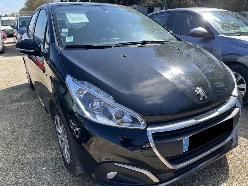 elle est vendue révisée et garantie 12 mois, avec possibilité d’extension jusqu’à 5 ans pour rouler en toute tranquillité. A AVIGNON
