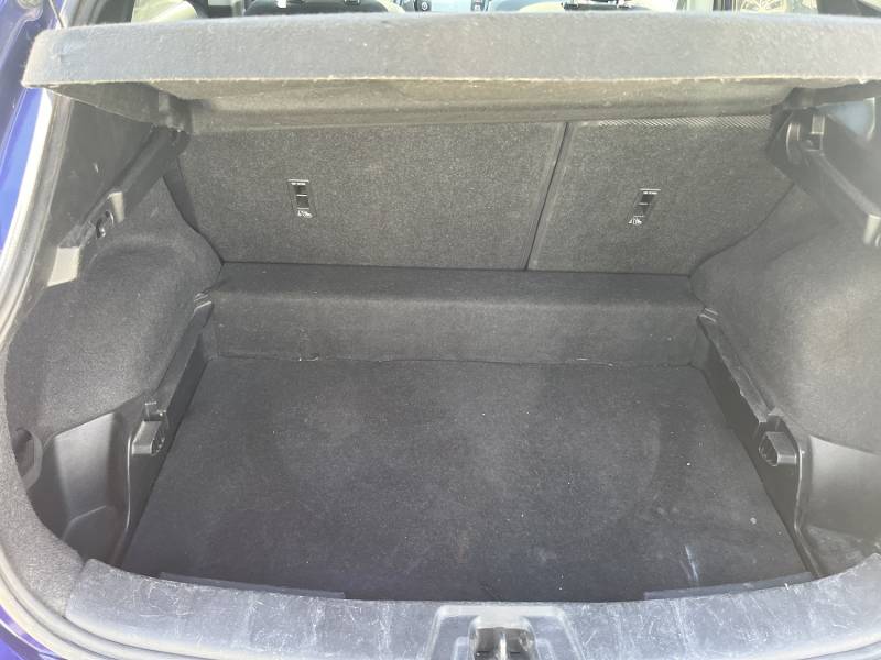 Voiture d’occasion NISSAN QASHQAI II 1.5 DCI 110 Connect Edition. BV6. 5p. avec Radars AV + AR et Toit panoramique + Rabat Electrique ainsi qye crochet d’Attelage AR. Garantie 12 Mois. 1ère Main.