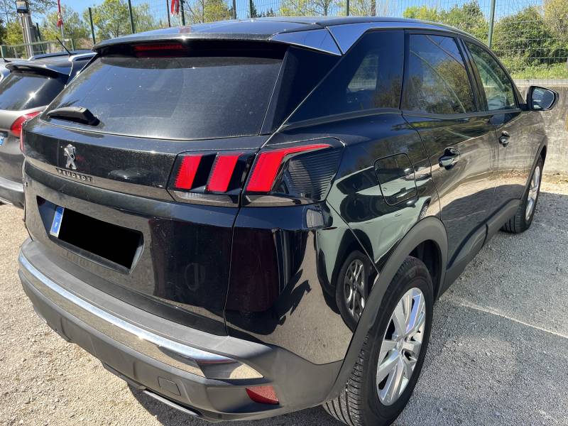 Voiture d’occasion PEUGEOT 3008 II 1.5 BLUE HDI 130 Active Business. EAT 8. 5p. avec CarPlay et Radars AV + AR ainsi que Lecture des Panneaux. Garantie 12 Mois.